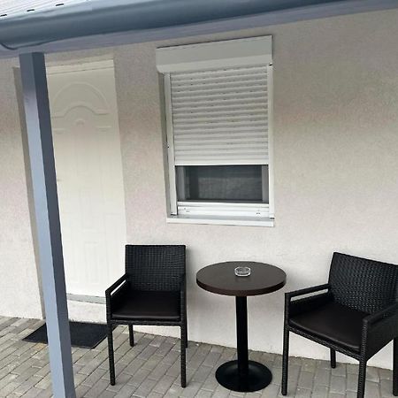 Nefelejcs Vendeghaz Hotel Gödöllő Eksteriør billede