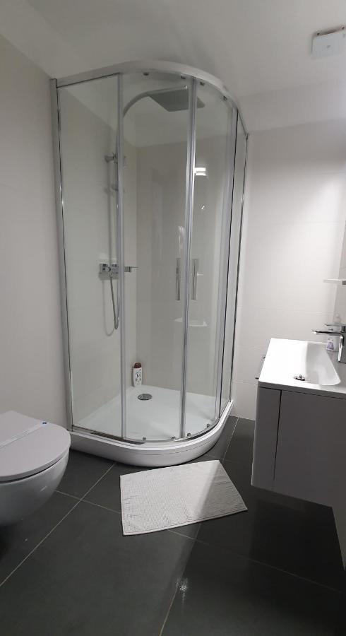 Nefelejcs Vendeghaz Hotel Gödöllő Eksteriør billede