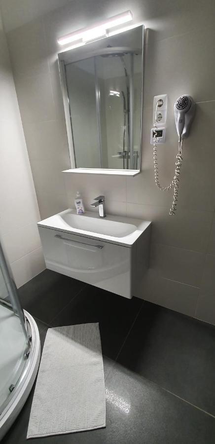 Nefelejcs Vendeghaz Hotel Gödöllő Eksteriør billede