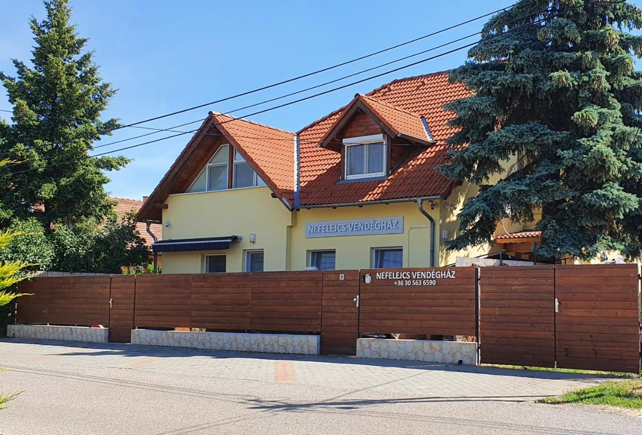 Nefelejcs Vendeghaz Hotel Gödöllő Eksteriør billede