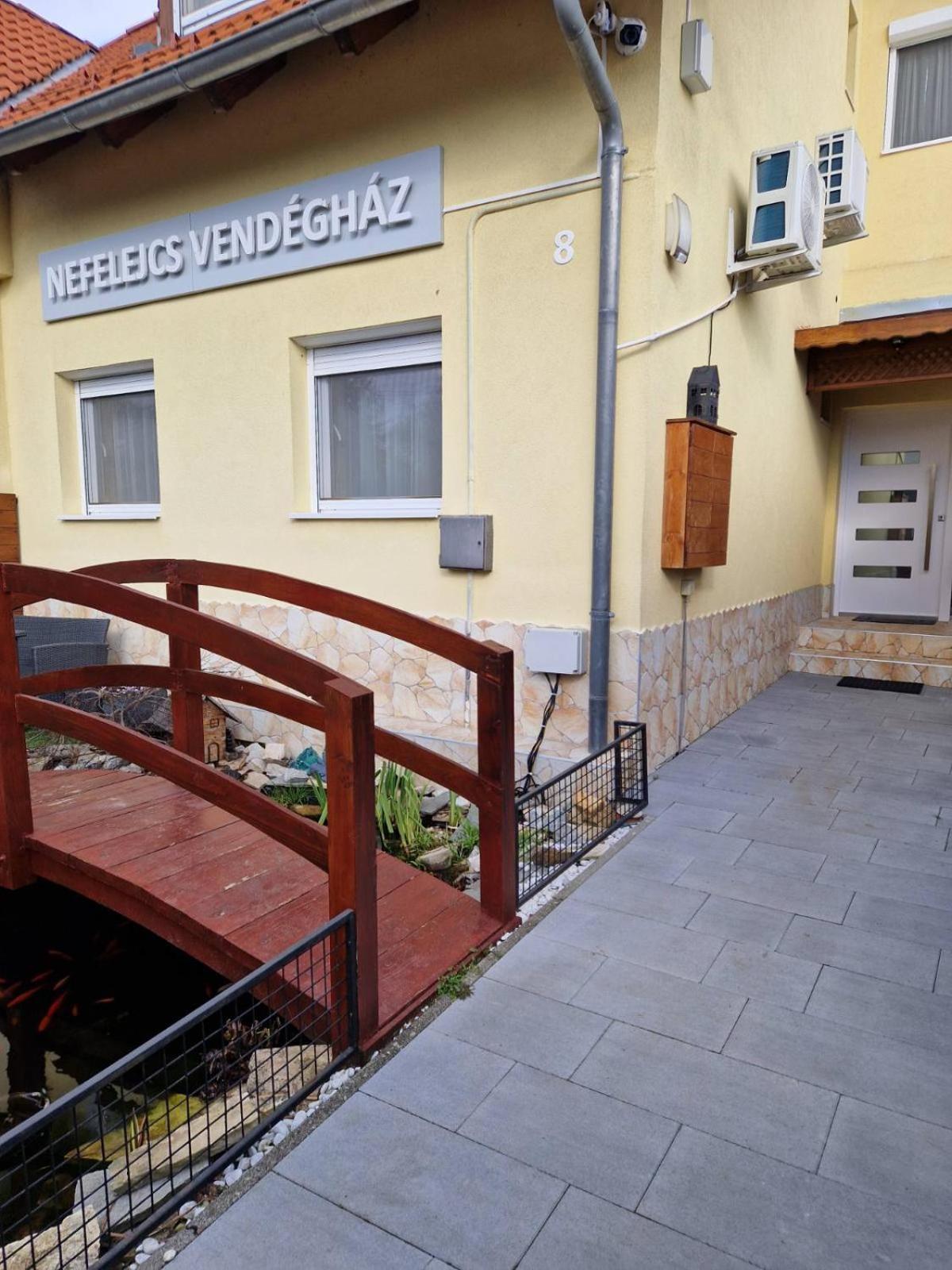 Nefelejcs Vendeghaz Hotel Gödöllő Eksteriør billede