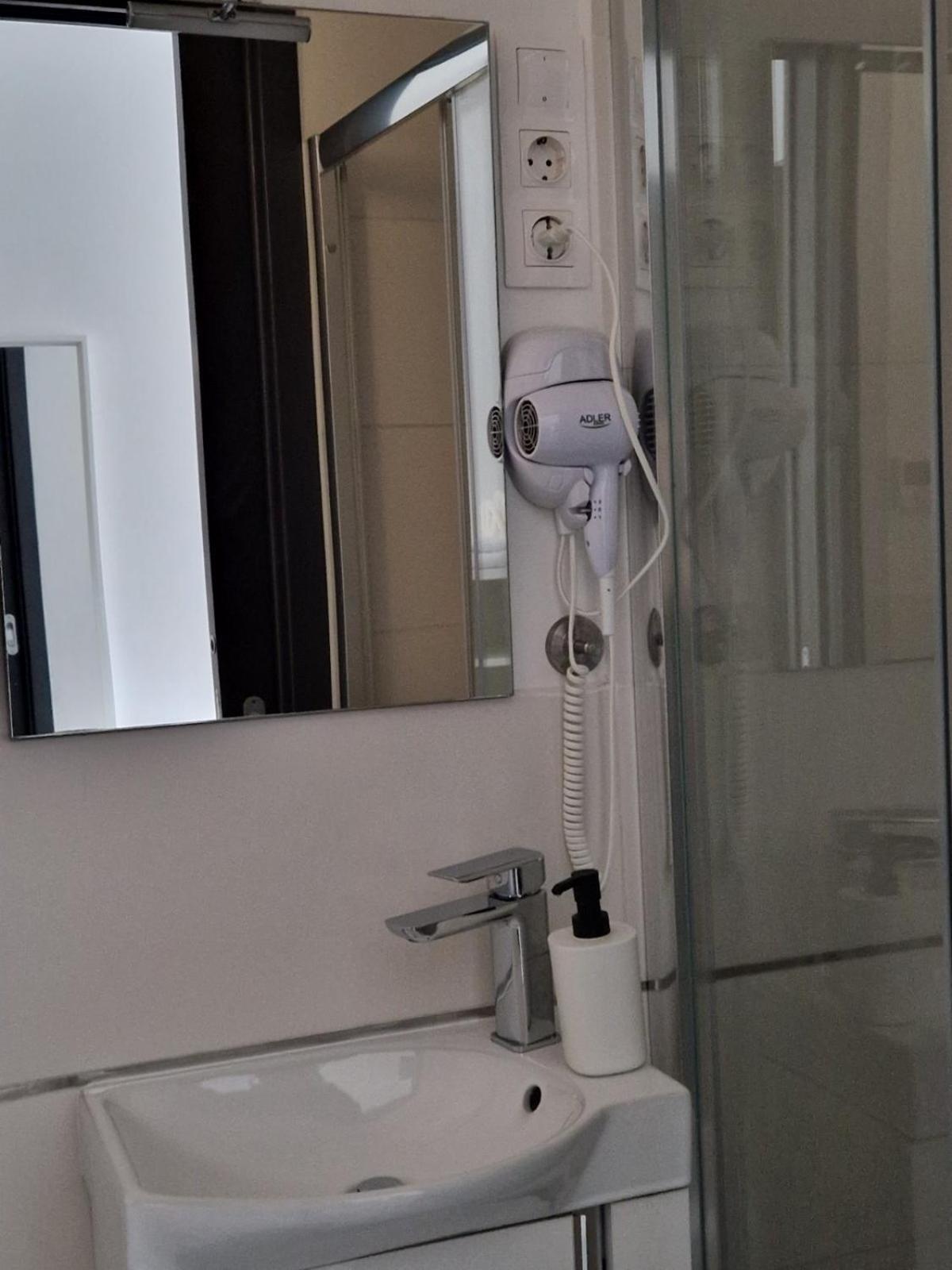 Nefelejcs Vendeghaz Hotel Gödöllő Eksteriør billede