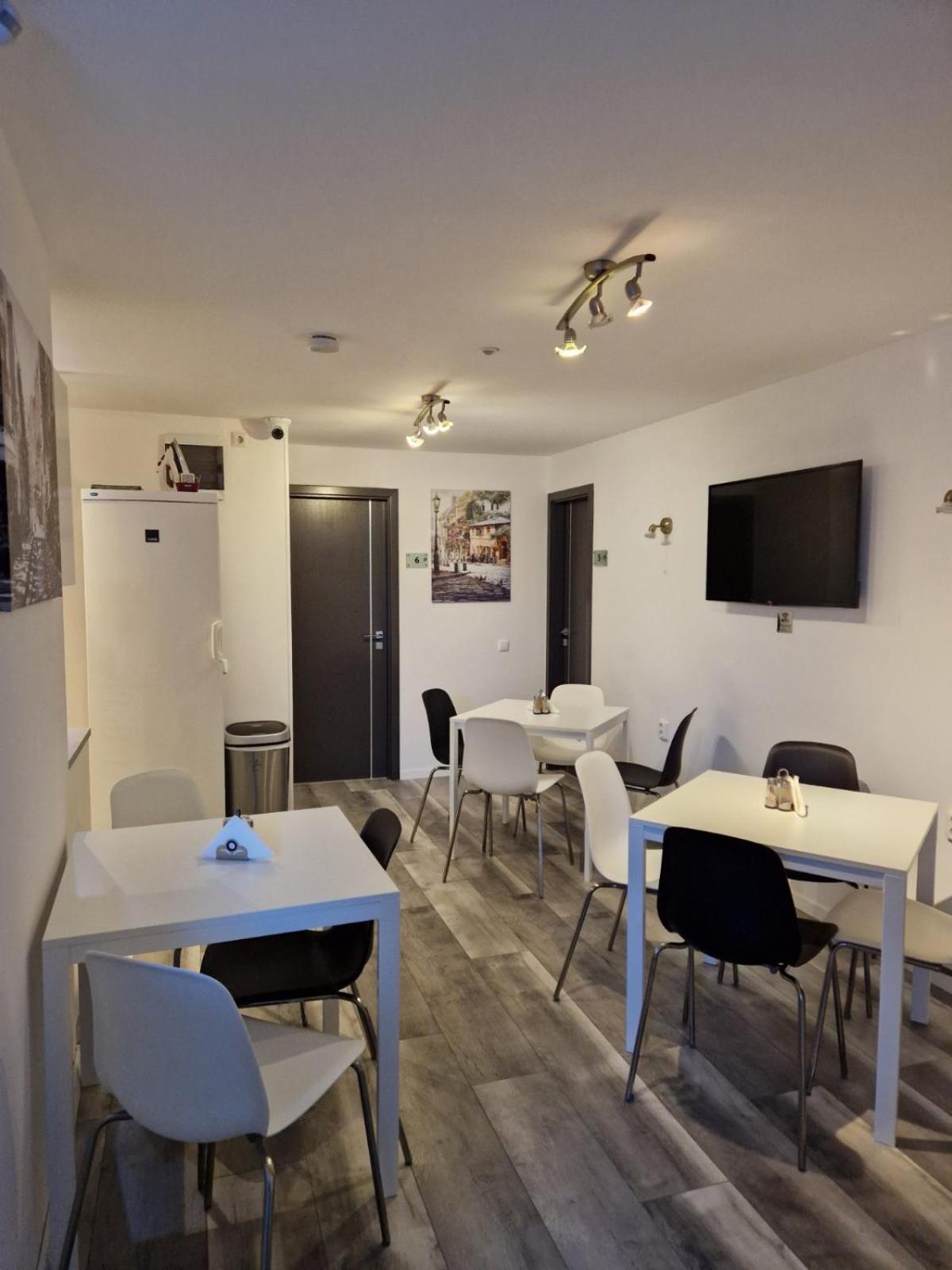 Nefelejcs Vendeghaz Hotel Gödöllő Eksteriør billede