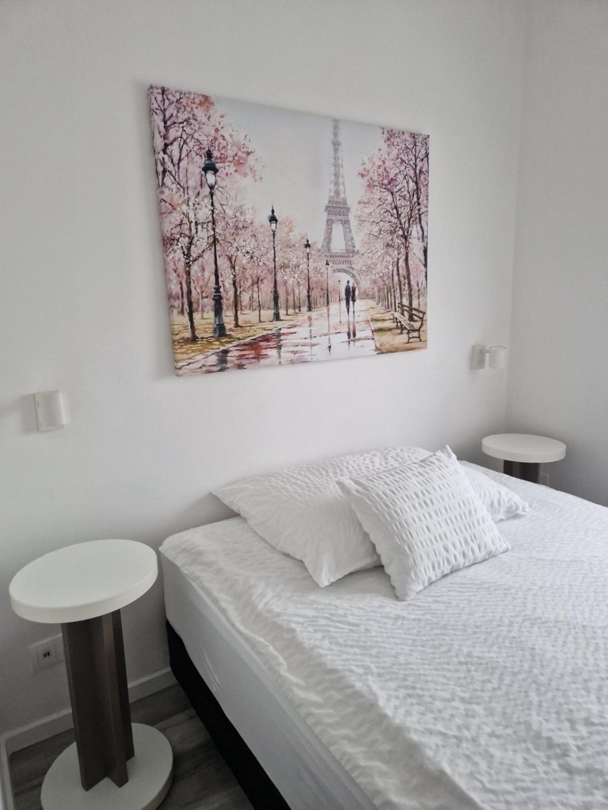 Nefelejcs Vendeghaz Hotel Gödöllő Eksteriør billede