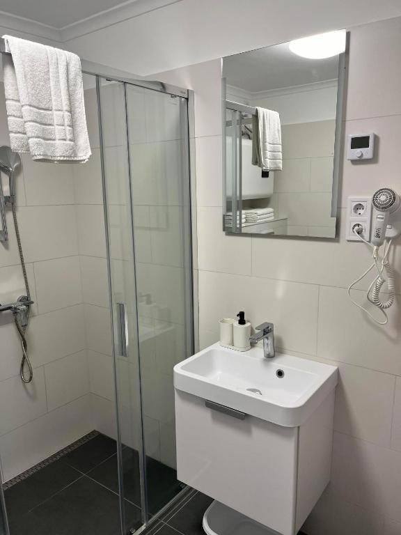 Nefelejcs Vendeghaz Hotel Gödöllő Eksteriør billede
